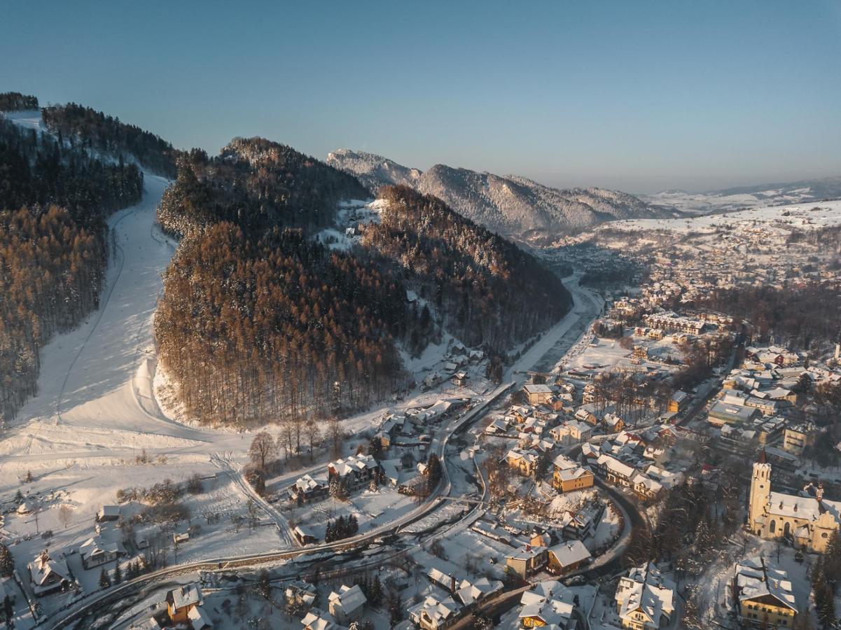 Szczawnica Park Resort & Spa Exterior photo Aerial view of the town